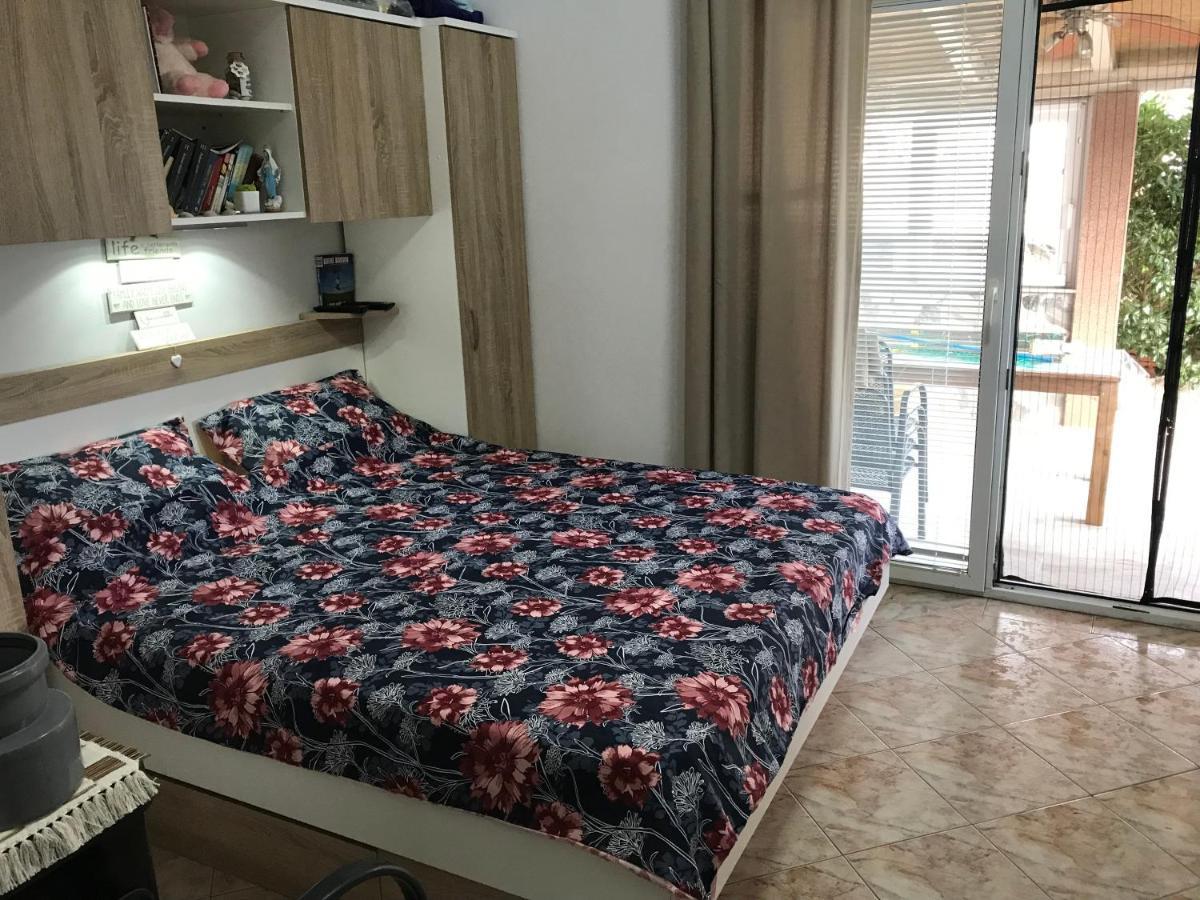 Botic Apartments Šilo Eksteriør bilde