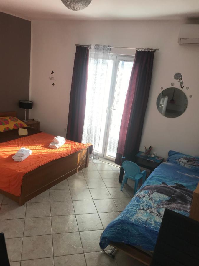 Botic Apartments Šilo Eksteriør bilde