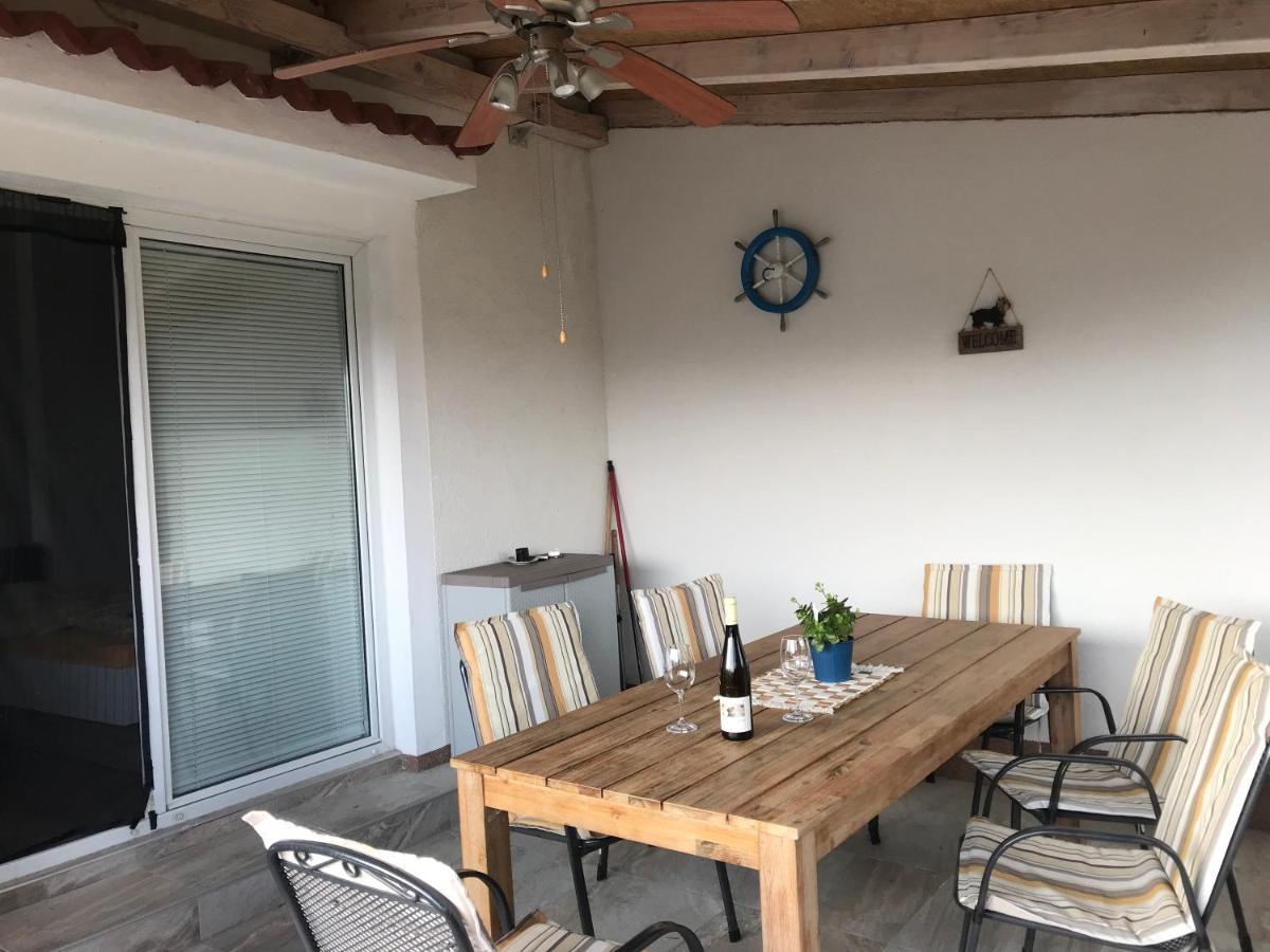 Botic Apartments Šilo Eksteriør bilde