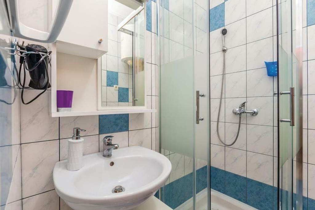 Botic Apartments Šilo Eksteriør bilde